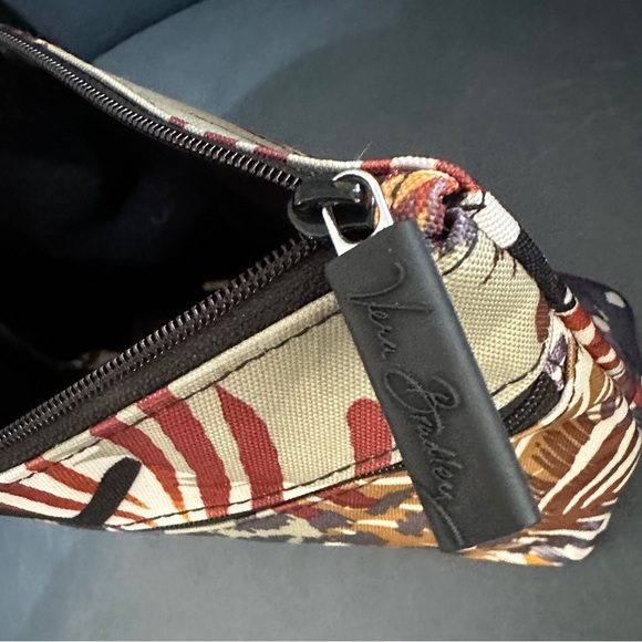 Vera Bradley "Painted Feathers" Cosmetic Bags & Flat Iron Case NWT & NWOT 3PCs - Picture 5 of 12